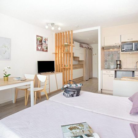 Studio Climatise Pour 3, Face Est, A 50M Plage Et Proche Commerces - Fr-1-466A-23 Saint-Raphaël 외부 사진